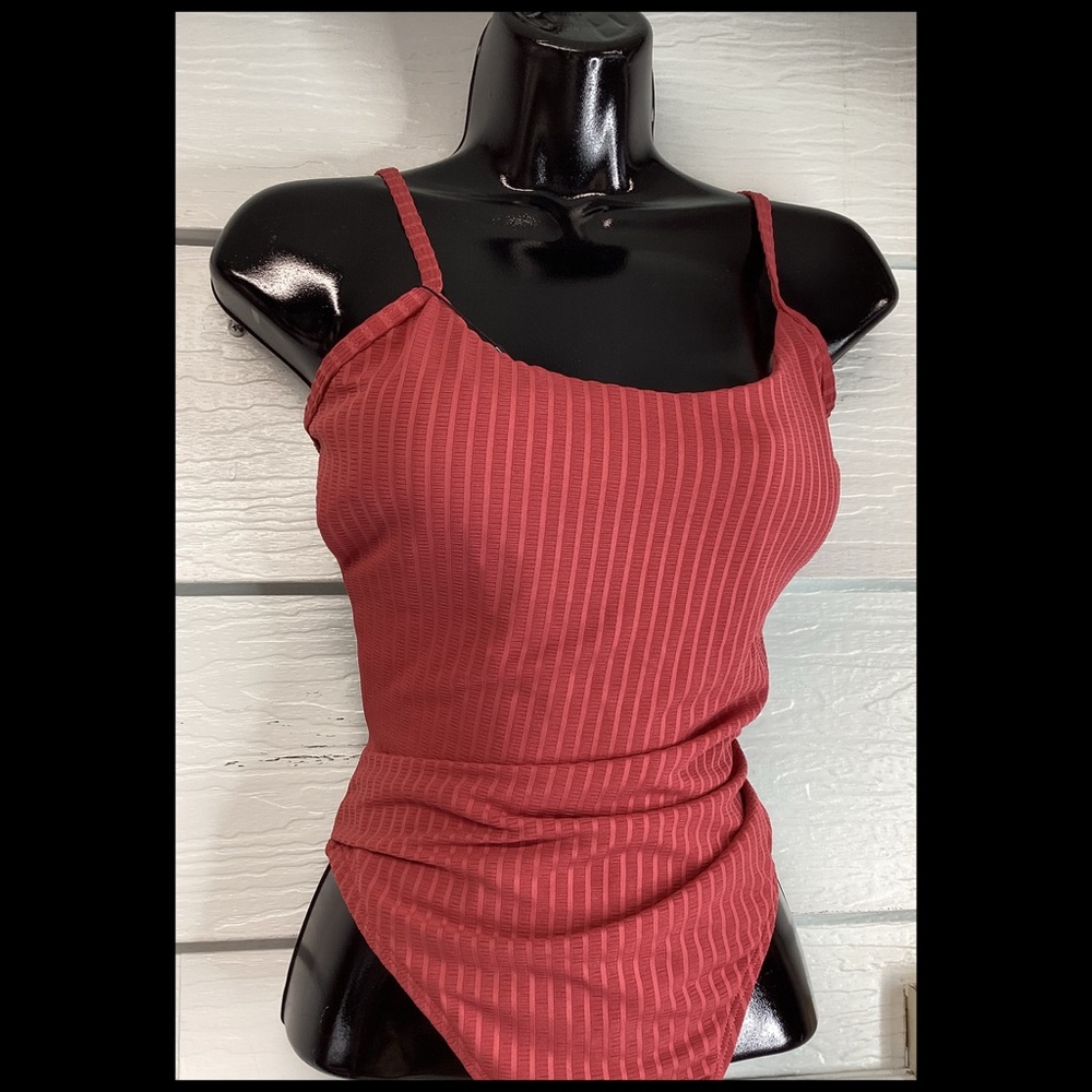 Zara Ribbed Dusty Rose One-Piece Swimsuit.48 - Picture 3 of 5